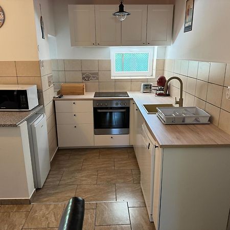 Borsi Apartman Balatonalmadi Ngoại thất bức ảnh